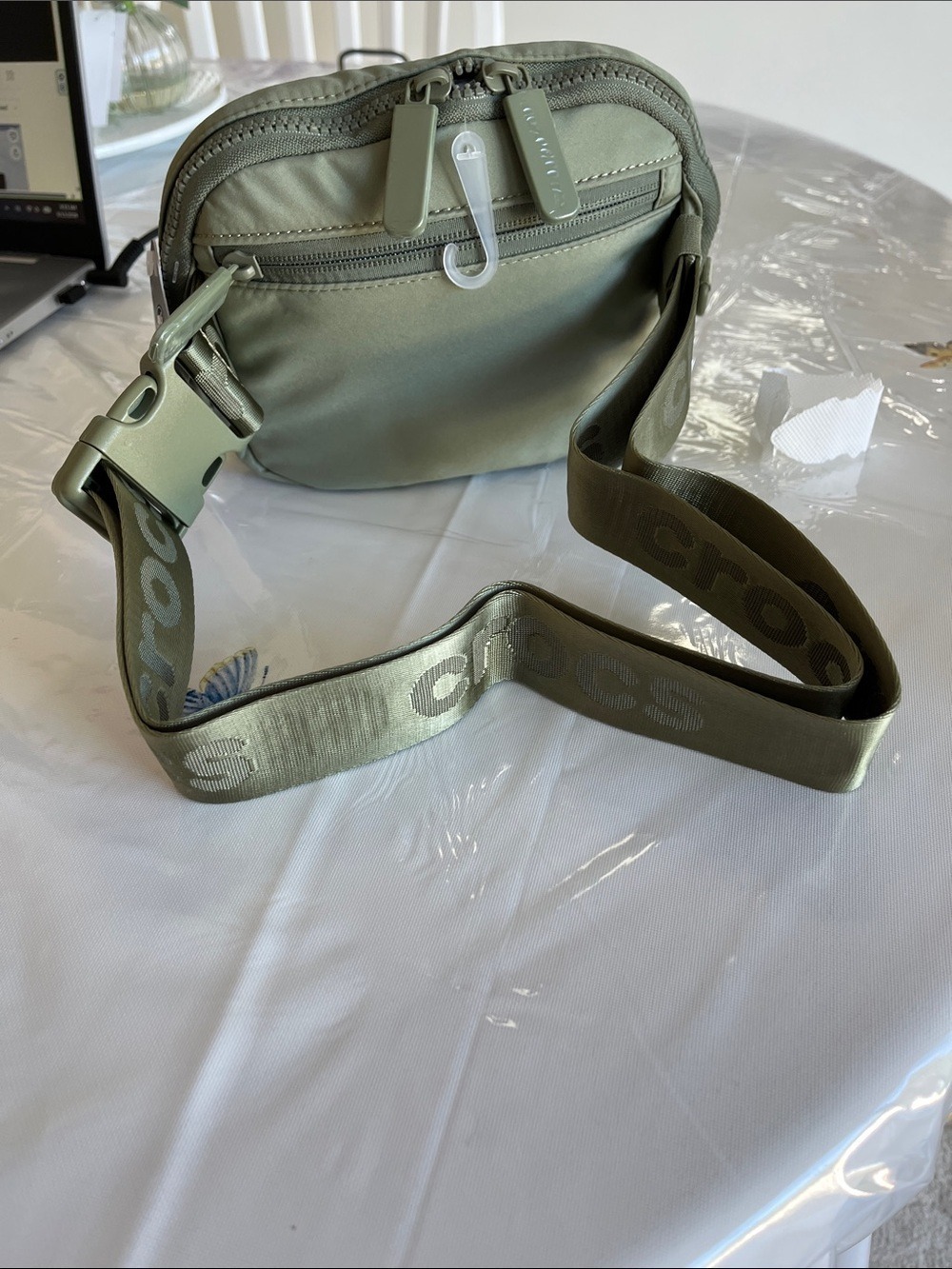 Crocs Classic Belt Bag/Crossbody bag - Picture 8 of 15